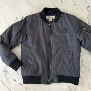 Calvin Klein Jeans jacket. Stylish and cozy. Looks great with all outfits.